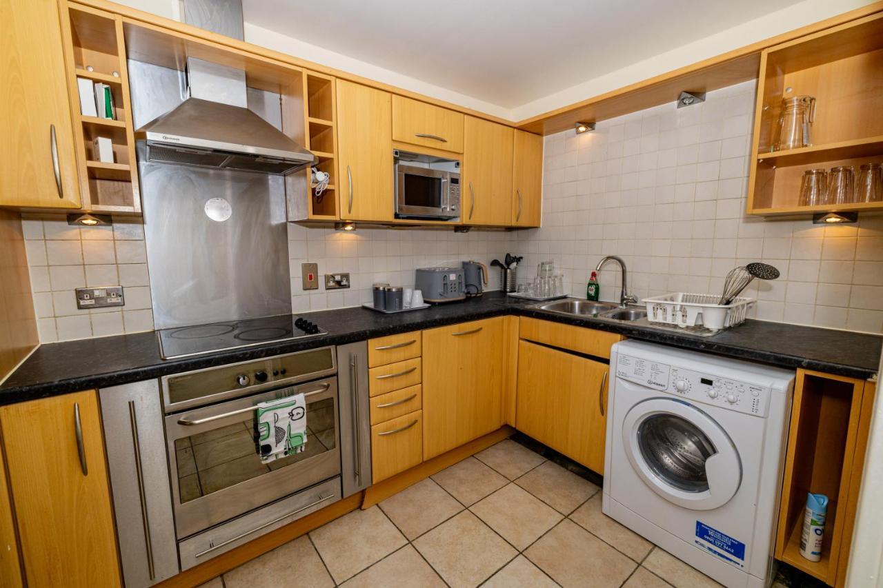 Two Bed Apartment Near Canary Wharf London Ngoại thất bức ảnh
